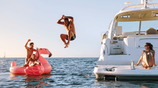 Best Charleston Anchoring Spots for a Labor Day Boat Party